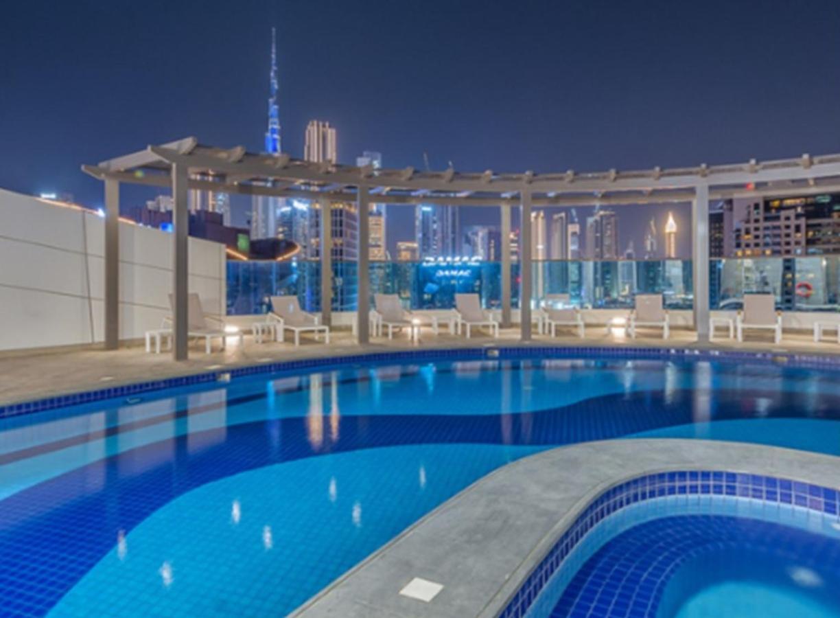 Elegant 2Br View With Rooftop Pool The Bay Dubai Eksteriør bilde