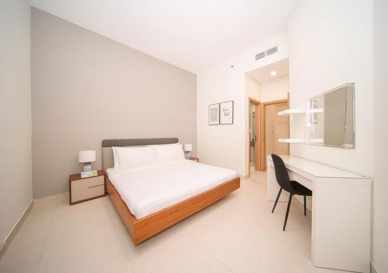 Elegant 2Br View With Rooftop Pool The Bay Dubai Eksteriør bilde